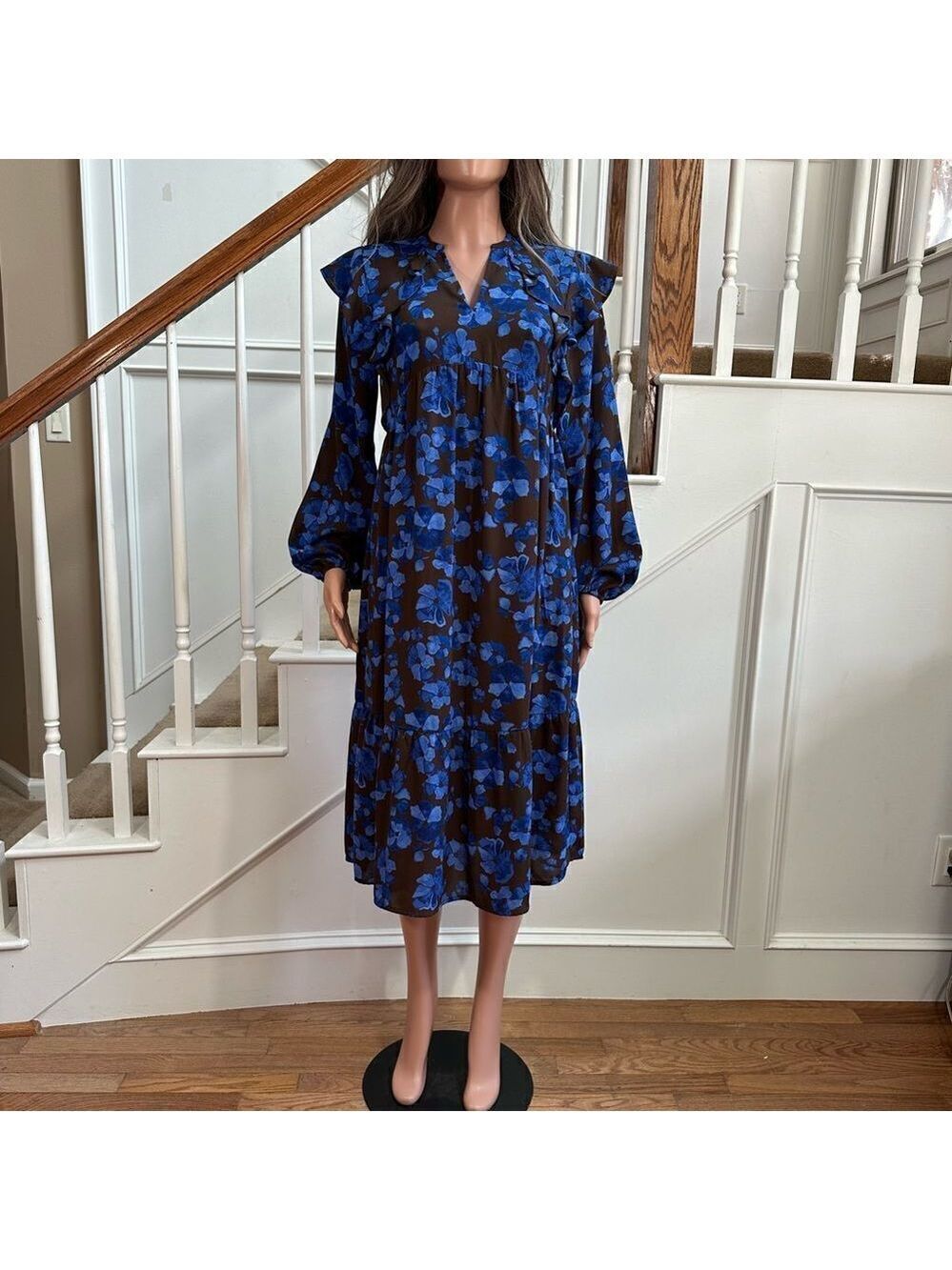 Adorable brown blue floral peasant midi dress - Picture 4 of 12